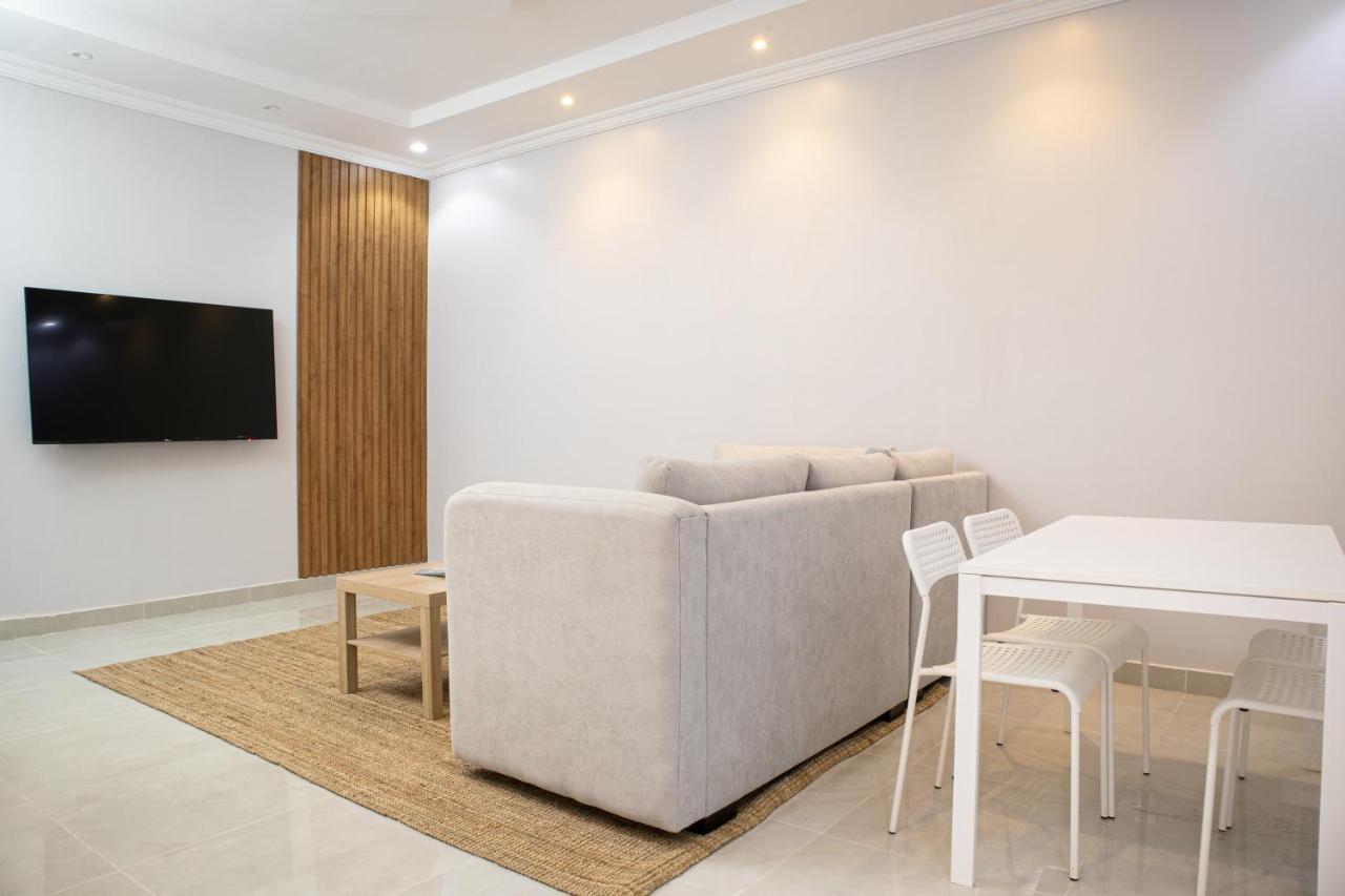 Luxurious Family Apartments 15Mins Drive To Al-Masjid Nabawi - Nozol Noor 4 Medina Exteriör bild