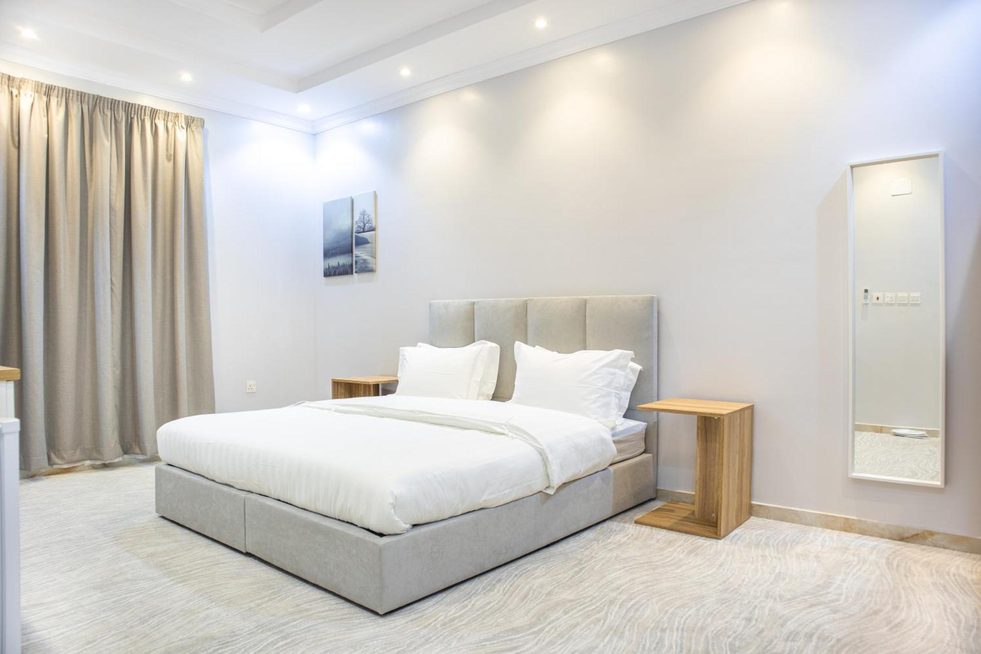 Luxurious Family Apartments 15Mins Drive To Al-Masjid Nabawi - Nozol Noor 4 Medina Exteriör bild
